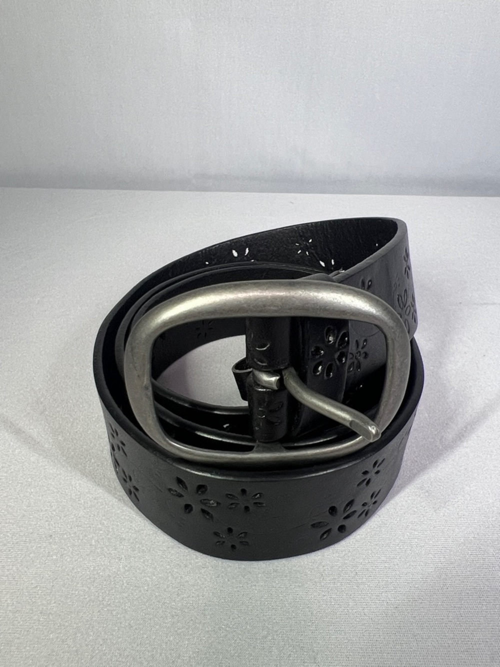 Black Women’s Leather Belt With Perforated Flower Design
